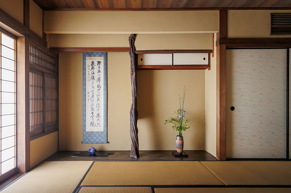The alcove in the room where Takechi Hanpeita actually lived